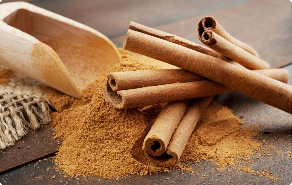 S čím pomáha Škorica Esenciálny olej?
