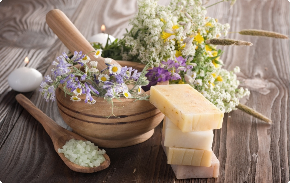 Ako bylinný kúpeľ na napätie pokožky a pokožky hlavy