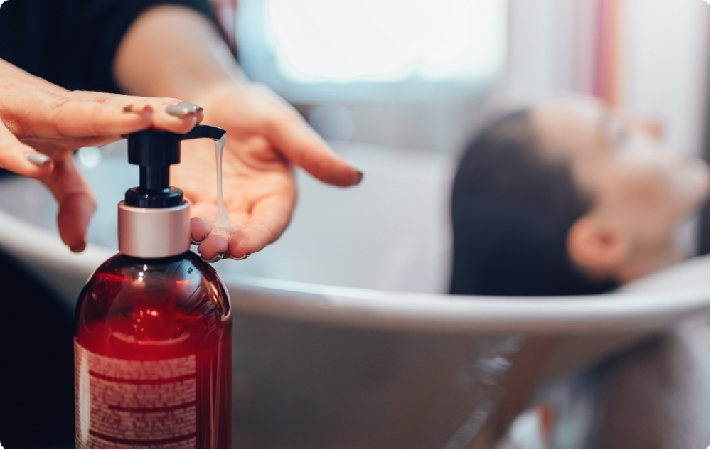 Ako prísada do šampónu proti mastnote pokožky hlavy